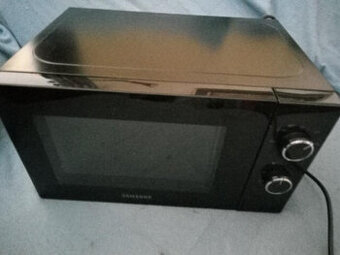 NOVÁ mikrovlnná trouba Samsung