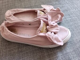 pudrově růžové balerínky Converse 37
