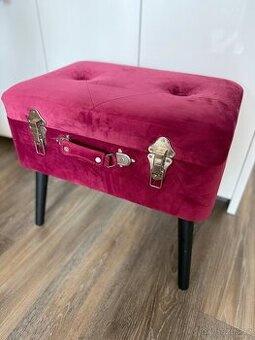 Designový taburet s úložným prostorem