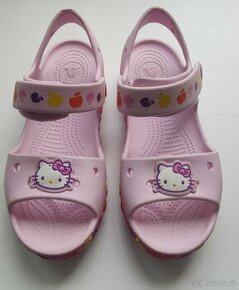 sandálky Crocs Hello Kitty
