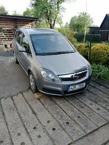 Opel Zafira 1.9 CDTI 88KW - 1