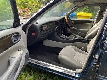 Jaguár xj308 V8 3.2l 1999