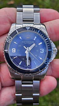 Victorinox 241602 Maverick Large 43mm