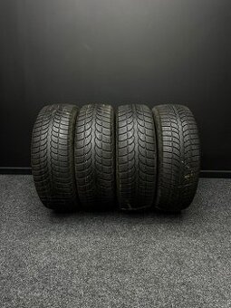 Sada pneu Bridgestone 245/65/17 111T