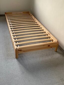 Nová postel z masivu 80x200