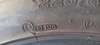 Prodám pneu 225/45 R17