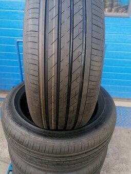 215/50/18 GOODYEAR - 1