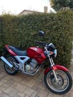 Honda CBf 250 A2