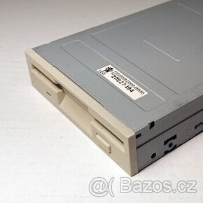 Disketová mechanika 3.5 Samsung SFD-321B - 1