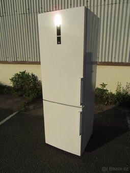 Nabízím lednici Gorenje. Boxy kompletní. Digitální displej. - 1