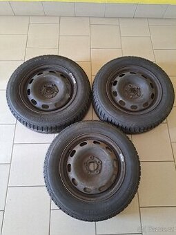 3 kola 195/65 R15 5x100 zimní pneu