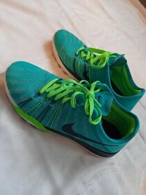 NIKE TENISKY
