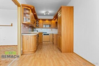 Pronájem byt 3+1, 72 m2 - Meziměstí, ev.č. 03264