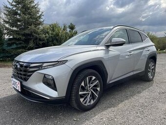 Prodám Hyundai Tucson TOP stav. Koupeno nové v ČR-1.majitel.