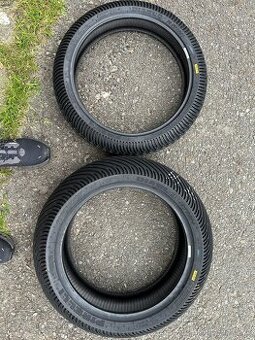 Pirelli Diablo Rain SCR1 120/70 a 200/60