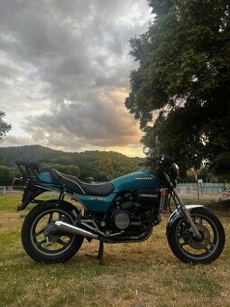 2x Honda VF 750 S