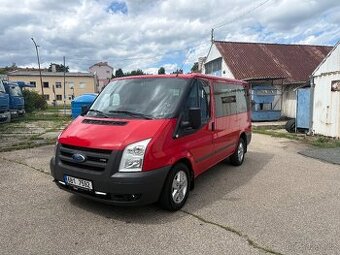 Ford Transit 280S, 63 kW, osobní, 9 míst