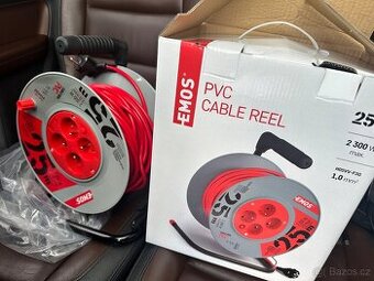 Prodlužovací kabel 25m na bubnu Emos