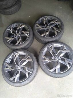 19" alu ŠKODA KAROQ + pneu originál. - 1