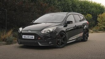 Ford Focus, ST 2,0/184kW CarPlay Kůže