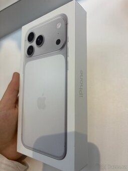 IPHONE 17 PRO MAX 256GB SILVER 2 ROKY ZÁRUKA CZ