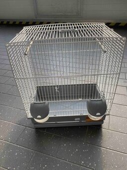 Krásná takřka nová klec