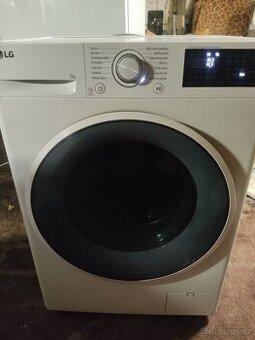 automatická pračka  LG direct drive,7ig,lednice LG 186 cm.
