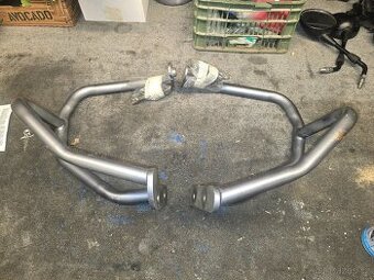 Bmw GS 1200R 2012 padací ramy.