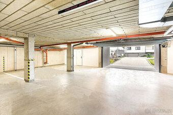 Prodám kryté garážové stání, Zelnice II., Slavkov u Brna