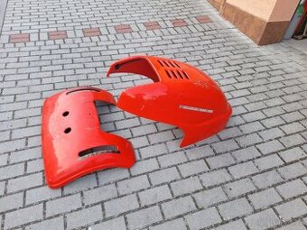 Kapota na traktůrek Wisconsin