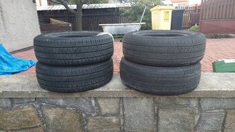 sada pneumatik Hankook Radial RA 28E, 215/65R16C