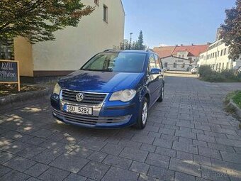 Volkswagen Touran 1.6 pohon Benzin/Lpg rok 2008