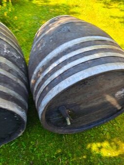 Barely barel sud sudy na vodu chatu chalupu