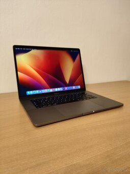 MacBook Pro 2017 A1707 – i7 / 16 / 512 - 1