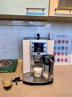 Kávovar DeLonghi Perfecta ESAM 5500