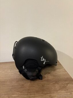 Helma lyže/snowboard