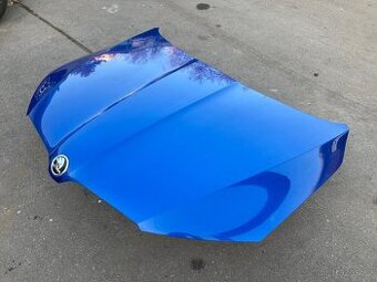 levý pravy blatnik octavia 3 ,III,8x8x race blue 9463,L F5W