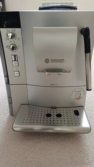 Automatický kávovar Bosch VeroCafe vyčištěný - mohu poslat