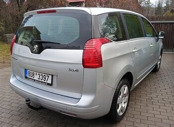 Peugeot 5008 1.6Hdi 82kw 7.míst k sezení