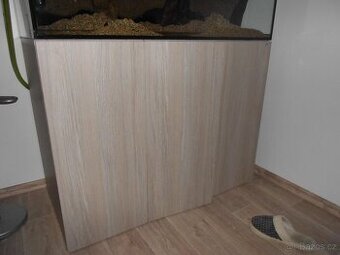 Akvarijní stolek Diversa