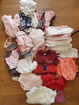 Balík oblečení pro holčičku  vel. 74/80