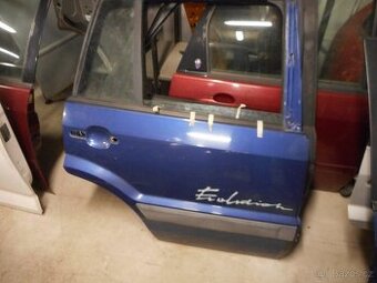 Pravé zadní dveře - Ford Fusion