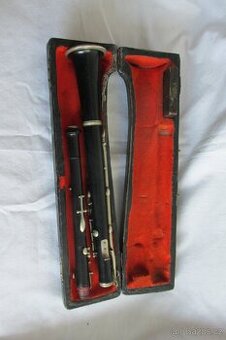 Historický vojenský hoboj.