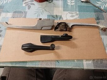 Škoda, kliky dveří