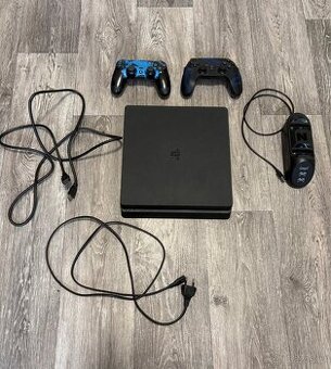 Playstation 4 slim (1 TB)