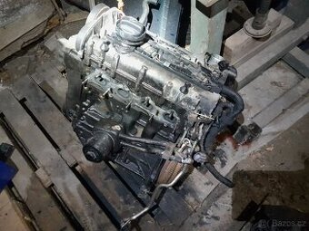 Vw Golf IV motor 1,6 16v 74Kw