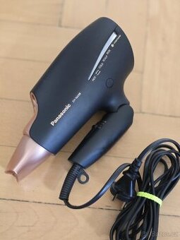 prémiový fén Panasonic EH-NA98