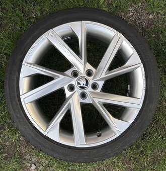 Alu kola Škoda Vega R18” 5X100