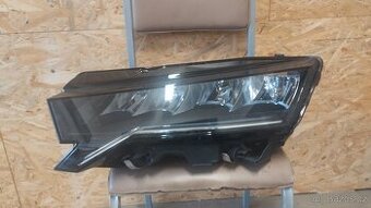 Levé přední světlo Škoda Octavia 4 lift