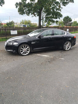Jaguar XF, 3,0 V6, 4x4 Premium Automat Ojeté,ČR, 2016, 97374